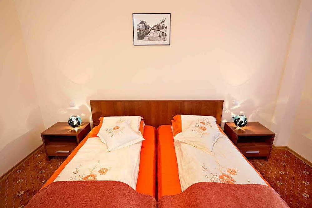 Hotel Eden Sibiu Exterior foto